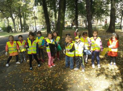 Przedszkolaki podczas Sprzątania Świata
