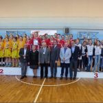 foto: Sokołowianki w zwycięskiej drużynie Mazowsza - medalisci 150x150