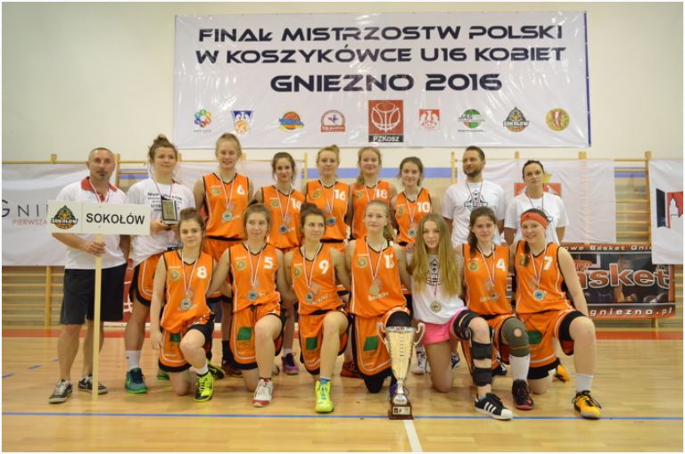 wicemistrzynie Polski do lat 16 z Sokolowa w sezonie 2015_2016