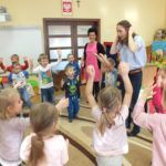foto: Aktorka Lidia Sadowa odwiedziła dzieci w przedszkolu nr2 - DSCF4130 150x150