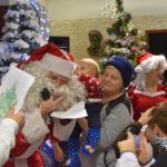 foto: Święty Mikołaj ponownie odwiedził Miejską Bibliotekę Publiczną - M45 150x150