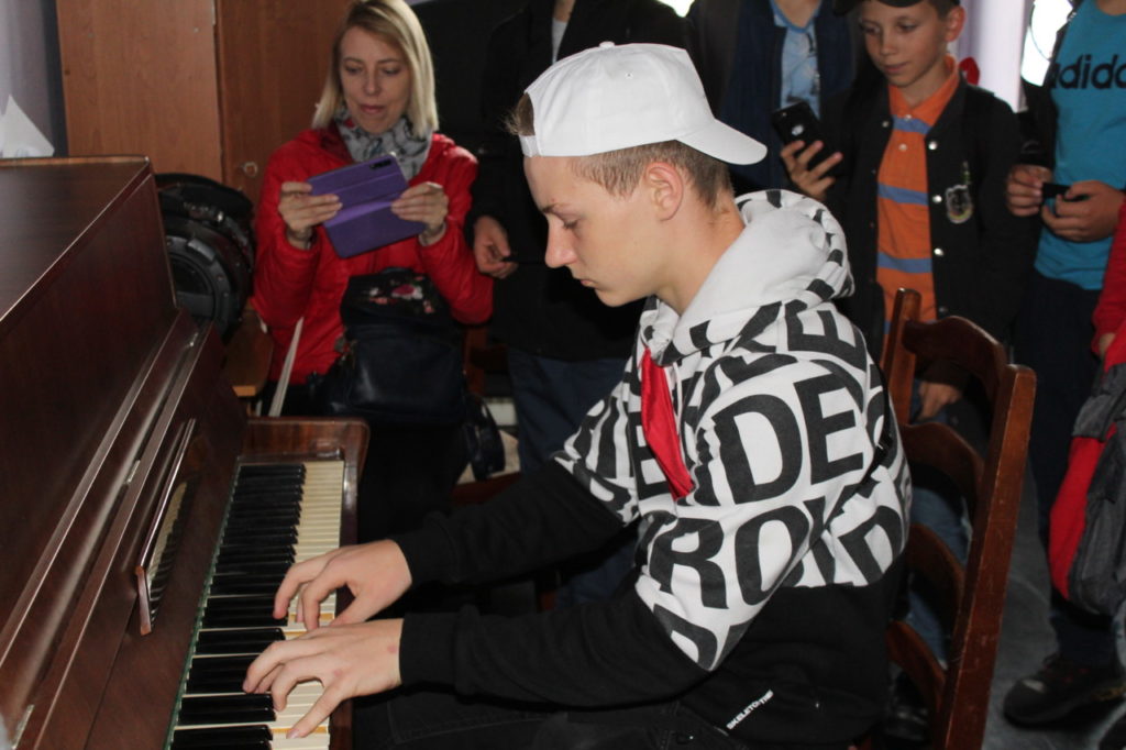 foto: Młodzież z Jekabpils z wizytą w UM - IMG 8159 1 1024x682