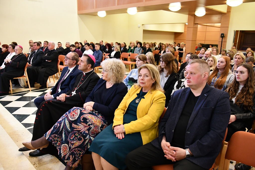 foto:  - I Kongres Kultury Chrzescijanskiej Podlasia Nadbuzanskiego Drohiczyn 21.04.2023 22