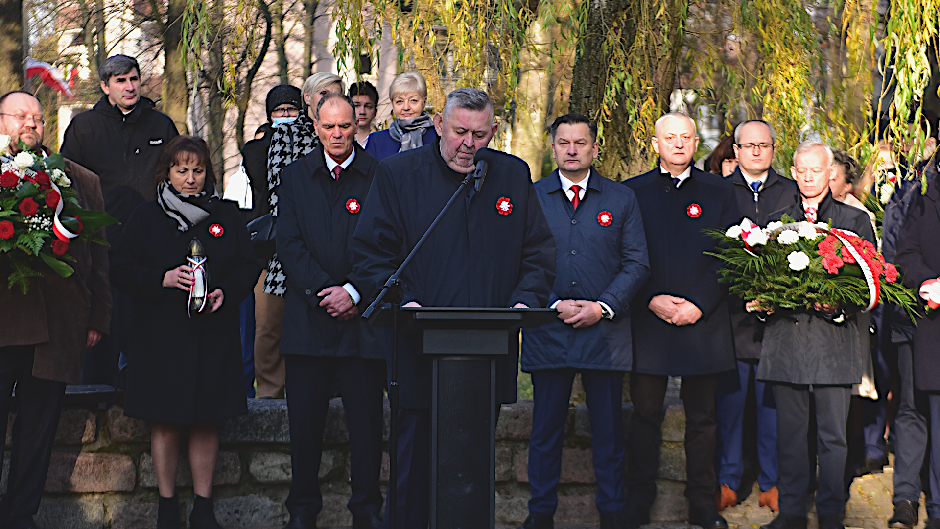 Burmistrz Miasta Bogusław Karakula podczas wystąpienia na uroczystości obchodów Narodowego Święta Niepodległości 2021 w Sokołowie Podlaskim